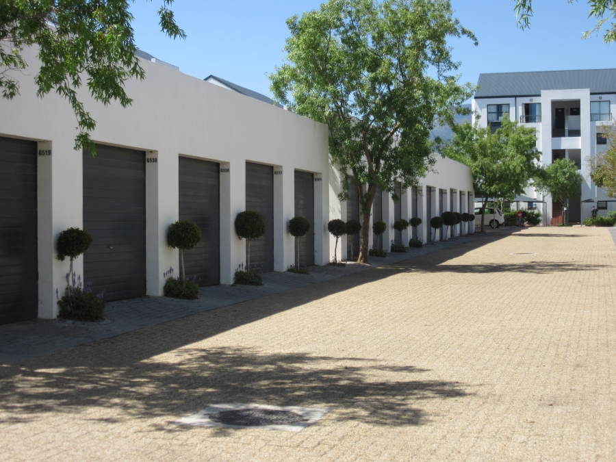 To Let 3 Bedroom Property for Rent in De Velde Western Cape